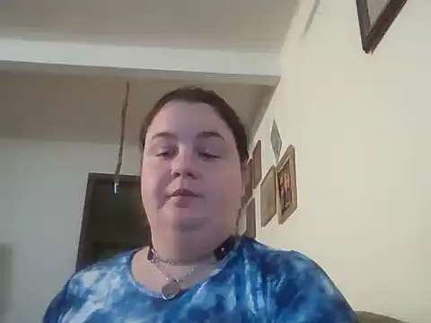 Snapshot of LittleBunny3 chatting on 09/25/25, 08:15 LittleBunny3 online show from 09/25/25, 08:15
