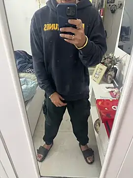 7 INCH MONSTER online show from 02/09/26, 07:17