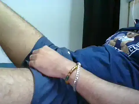 7 INCH MONSTER online show from 04/05/26, 09:27