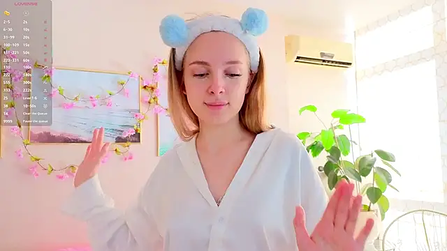 CindyGreen online show from 09/11/25, 06:46