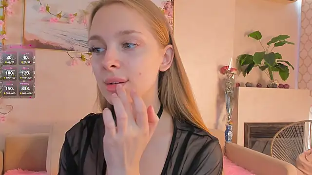 CindyGreen online show from 10/19/25, 06:16