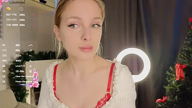 CindyGreen online show from 12/18/25, 06:18