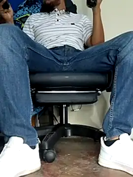 Bosssweet22cm online show from 11/25/25, 11:32