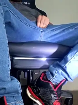 Bosssweet22cm online show from 11/25/25, 11:37