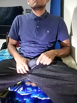 Bosssweet22cm online show from 11/11/25, 02:28