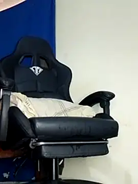 Bosssweet22cm online show from 12/04/25, 02:05