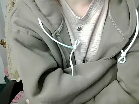 Snapshot of leisure_crime23 chatting on 01/07/26, 05:18 leisure crime23 online show from 01/07/26, 05:18