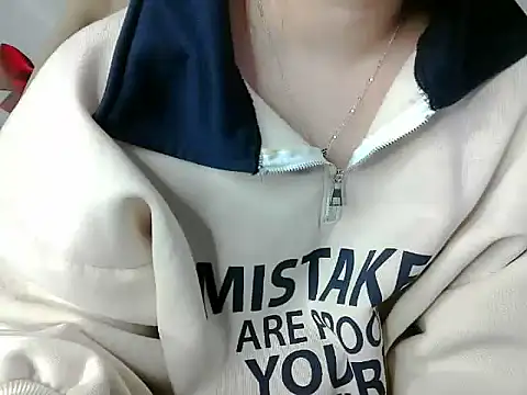 Snapshot of leisure_crime23 chatting on 01/16/26, 05:17 leisure crime23 online show from 01/16/26, 05:17