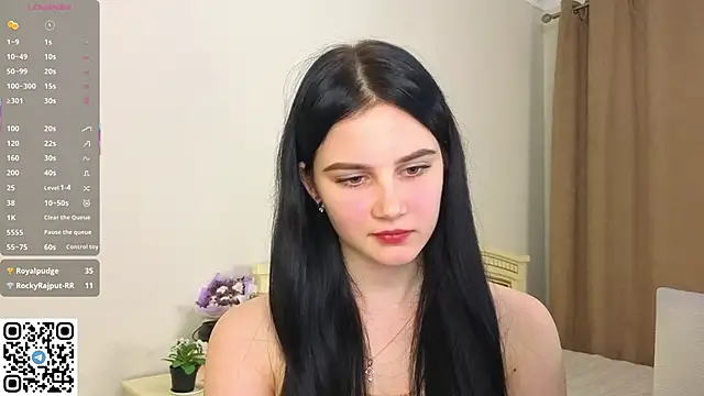 EnricaElis online show from 11/27/25, 08:09