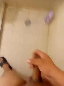 lameraverja123 online show from 11/04/25, 04:38