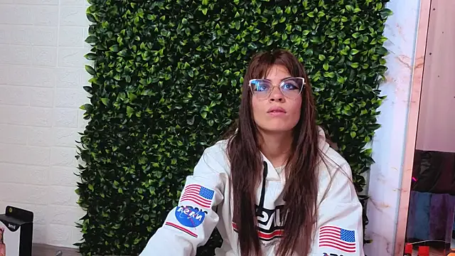 Jessi Walker online show from 02/13/26, 03:06