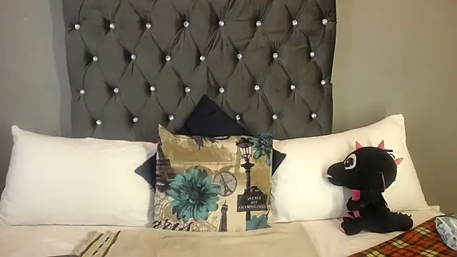 BIG BOOBSxXxX online show from 03/08/26, 04:21