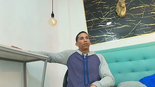 Jeanpaul47 online show from 09/25/25, 04:07