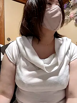 Snapshot of umi_ms chatting on 10/20/25, 04:29 umi ms online show from 10/20/25, 04:29