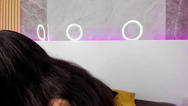 IsisNoir online show from 09/25/25, 06:58