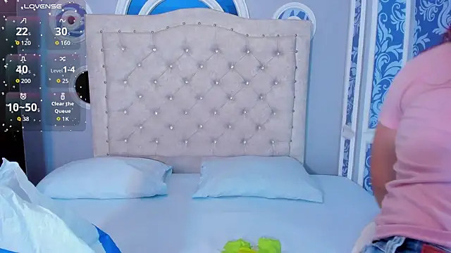 Snapshot of mishell_lovely chatting on 12/02/25, 12:51 mishell lovely online show from 12/02/25, 12:51