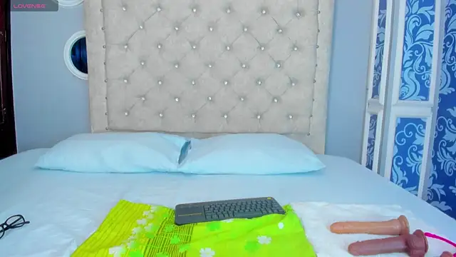 mishell lovely online show from 01/09/26, 12:23