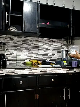 Snapshot of sofiaxxxxkl chatting on 10/10/25, 09:43 sofiaxxxxkl online show from 10/10/25, 09:43