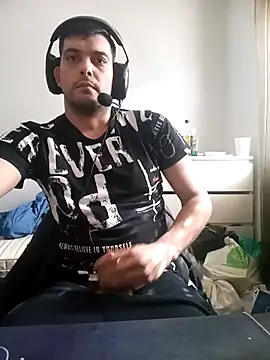 ghostfu1996 online show from 04/14/26, 03:06