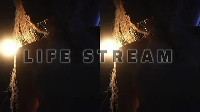 Snapshot of Alvuwkaa chatting on 11/10/25, 08:30 Alvuwkaa online show from 11/10/25, 08:30