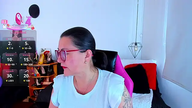 D Martii online show from 11/04/25, 12:31