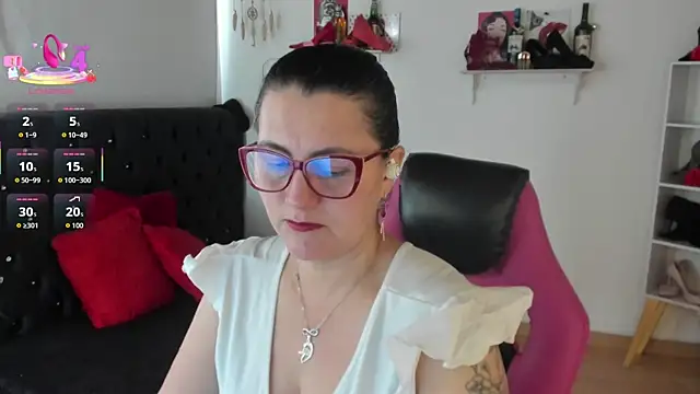 D Martii online show from 09/25/25, 12:33