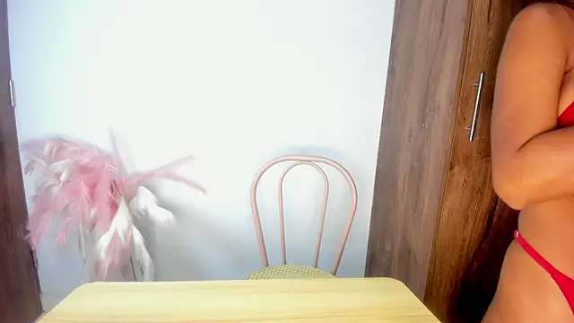 khate smith online show from 09/30/25, 03:51