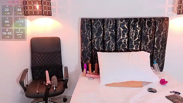 evvaa moon69 online show from 03/20/26, 12:39