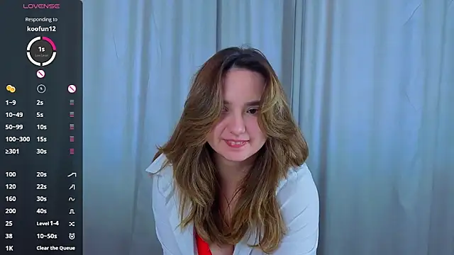 Snapshot of LucilleMcBride chatting on 09/21/25, 09:25 LucilleMcBride online show from 09/21/25, 09:25