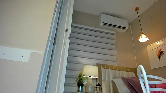  paula x online show from 09/10/25, 11:31