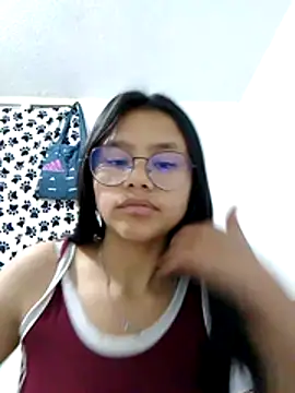 SofieLove 01 online show from 03/25/26, 06:57