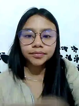 SofieLove 01 online show from 04/08/26, 06:59