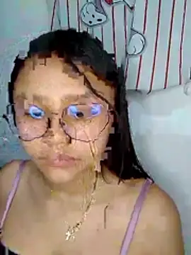 SofieLove 01 online show from 01/07/26, 10:59