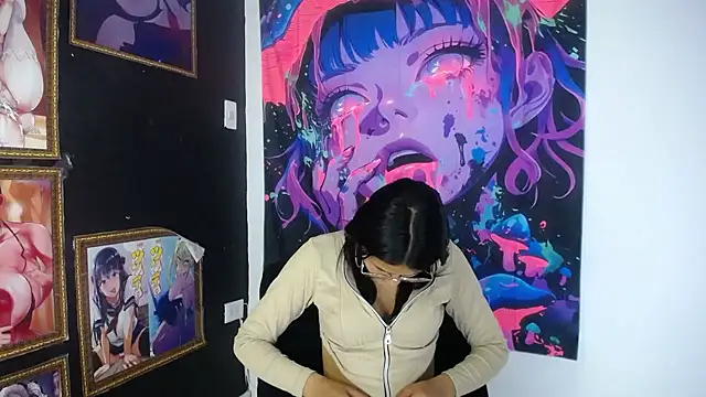 Snapshot of SofieLove_01 chatting on 09/18/25, 09:23 SofieLove 01 online show from 09/18/25, 09:23