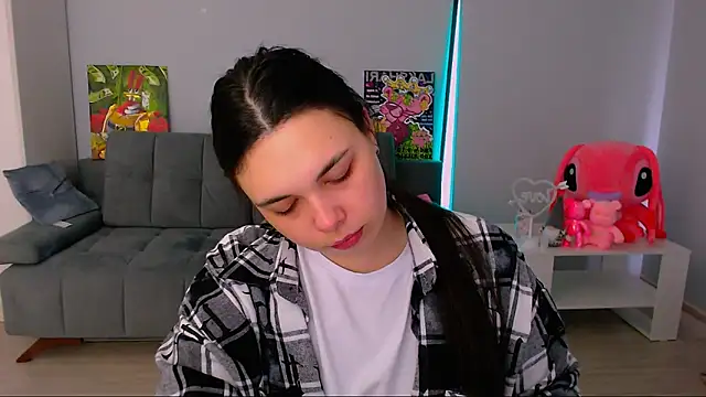 Snapshot of queenofthesense_ chatting on 02/12/26, 08:58 queenofthesense online show from 02/12/26, 08:58