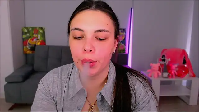 queenofthesense  online show from 11/09/25, 10:19