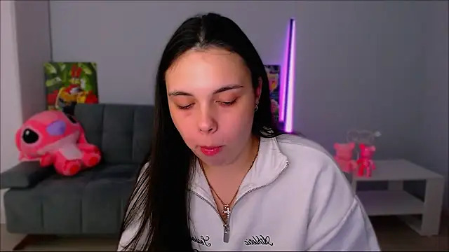 queenofthesense  online show from 10/29/25, 05:34