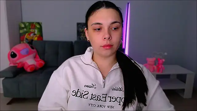 queenofthesense  online show from 10/27/25, 04:30