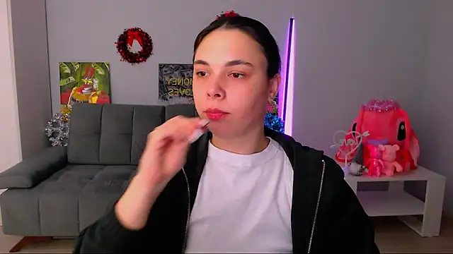 queenofthesense  online show from 11/27/25, 12:49