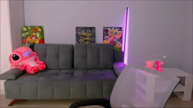 queenofthesense  online show from 10/30/25, 04:04