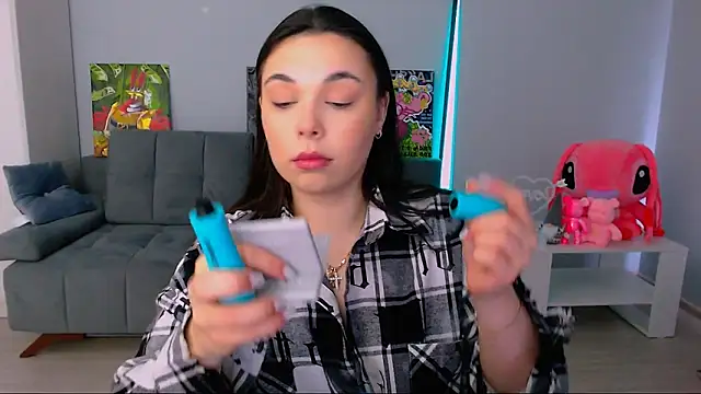 Snapshot of queenofthesense_ chatting on 02/15/26, 06:58 queenofthesense online show from 02/15/26, 06:58