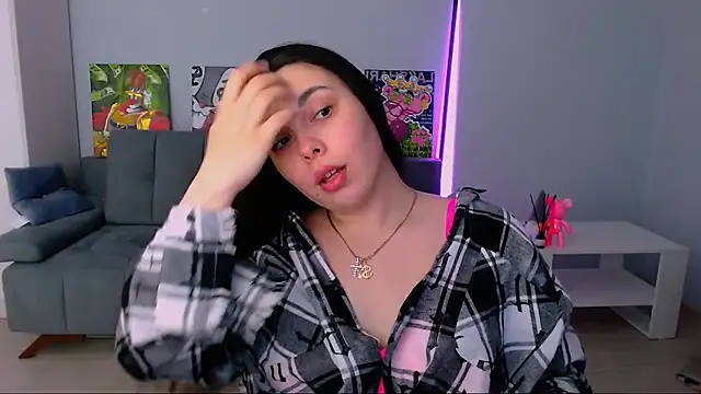 Snapshot of queenofthesense_ chatting on 02/25/26, 01:00 queenofthesense online show from 02/25/26, 01:00