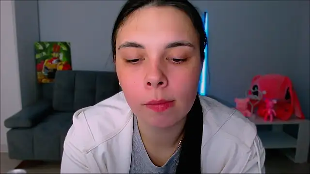 queenofthesense  online show from 11/06/25, 04:00