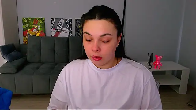 Snapshot of queenofthesense_ chatting on 03/03/26, 06:31 queenofthesense online show from 03/03/26, 06:31