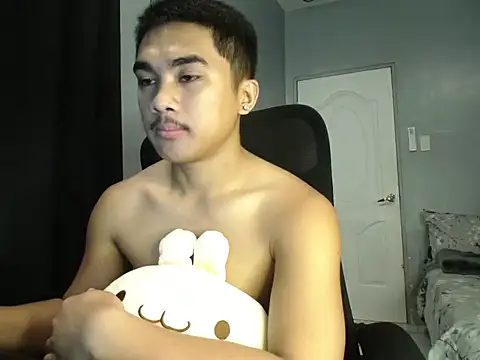 pinoyAdrianneXXX online show from 12/05/25, 02:54