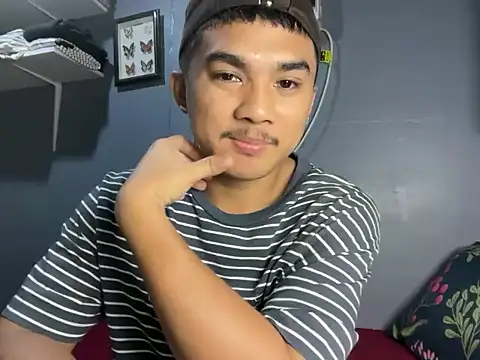 pinoyAdrianneXXX online show from 05/07/26, 01:14