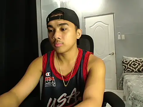 pinoyAdrianneXXX online show from 09/28/25, 12:39