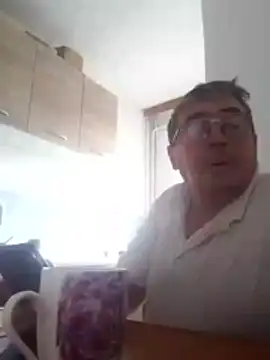 ColaredCuck55 online show from 11/12/25, 09:02