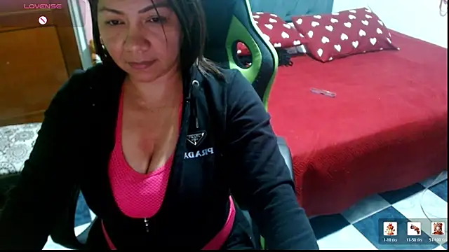 hiilarybrown online show from 05/09/26, 02:04