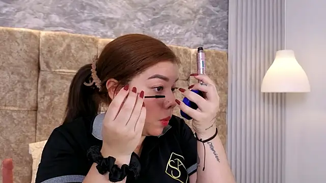 leilapons online show from 02/04/26, 04:35